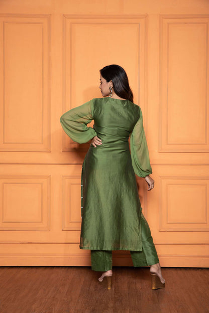 Moss Green Kurta Set with Aari Embroidery